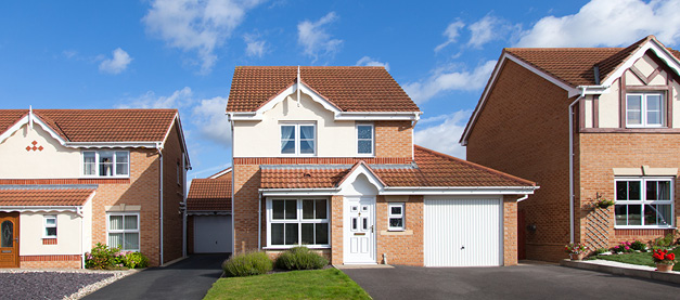 Detached house with garage